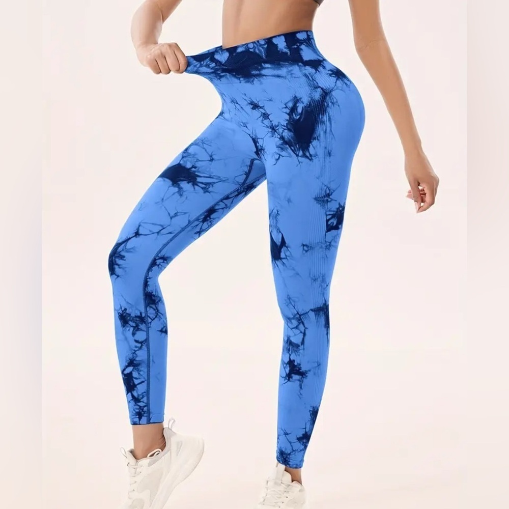 Tie dye leggings, Flattering high waist/ butt scrunch/ tummy control.